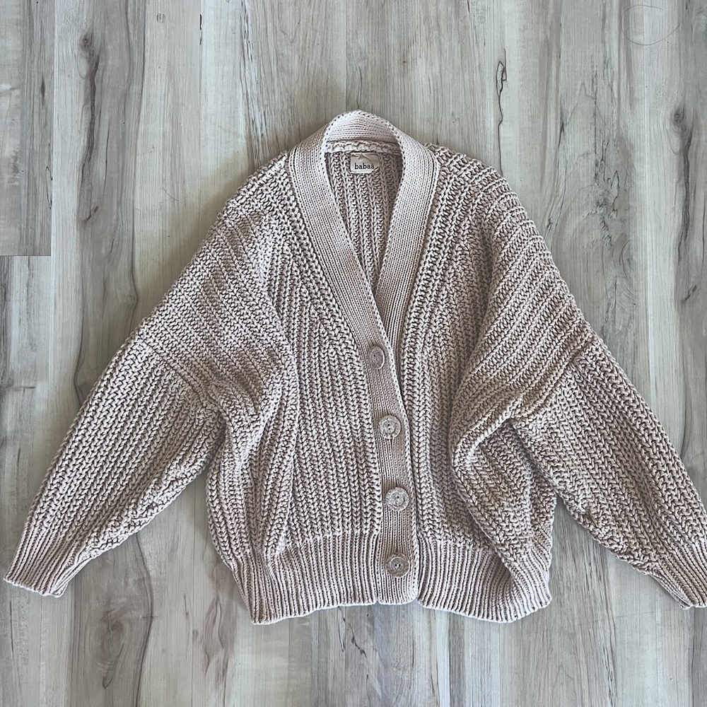 Babaa no 18 cardigan in clay pot